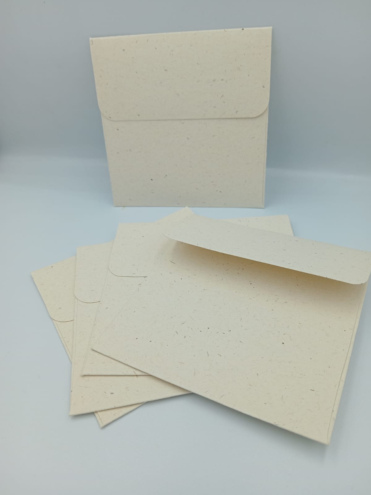 Enveloppe faite main carrée (100x100mm) - Beige avorio - AZUVIA